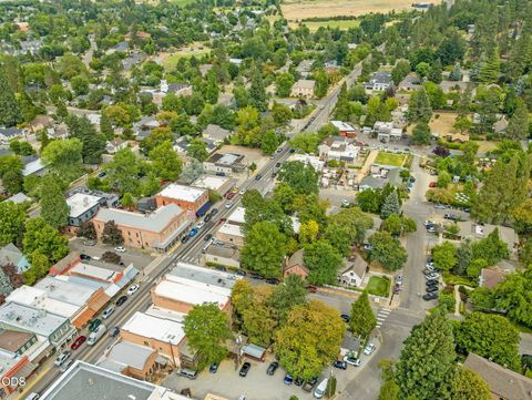 Tiny photo for 135 S 3rd Street, Jacksonville, OR 97530 (MLS # 220224601)