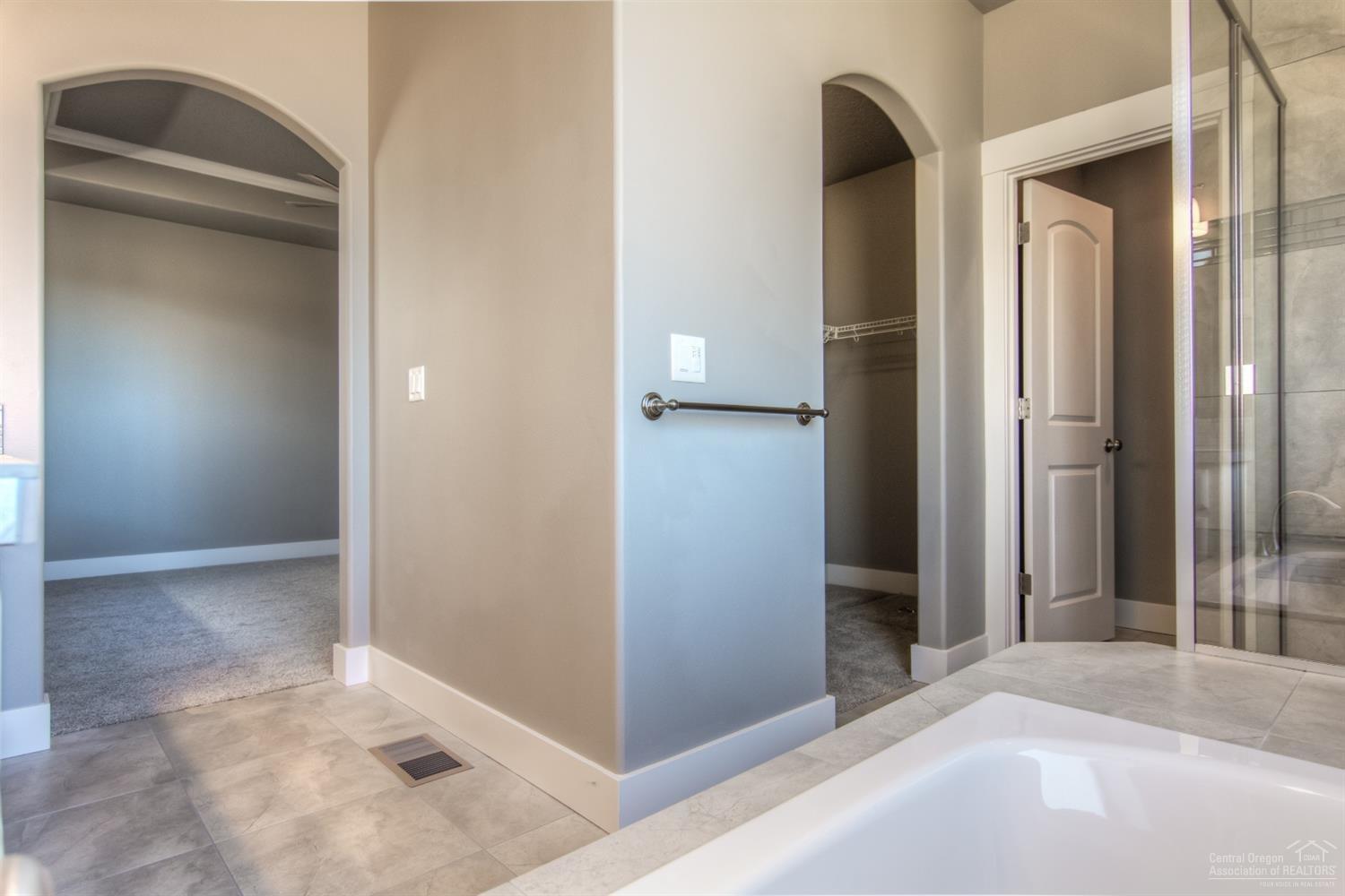 Viewpoint Ridge - Residential