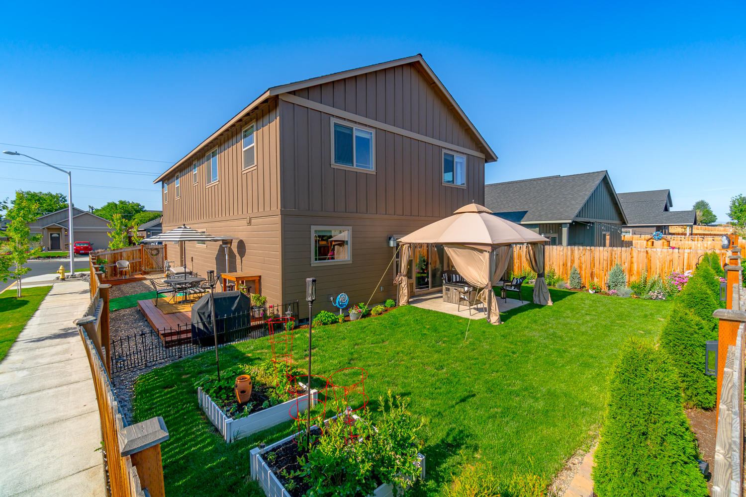 Fieldstone Crossing - Residential