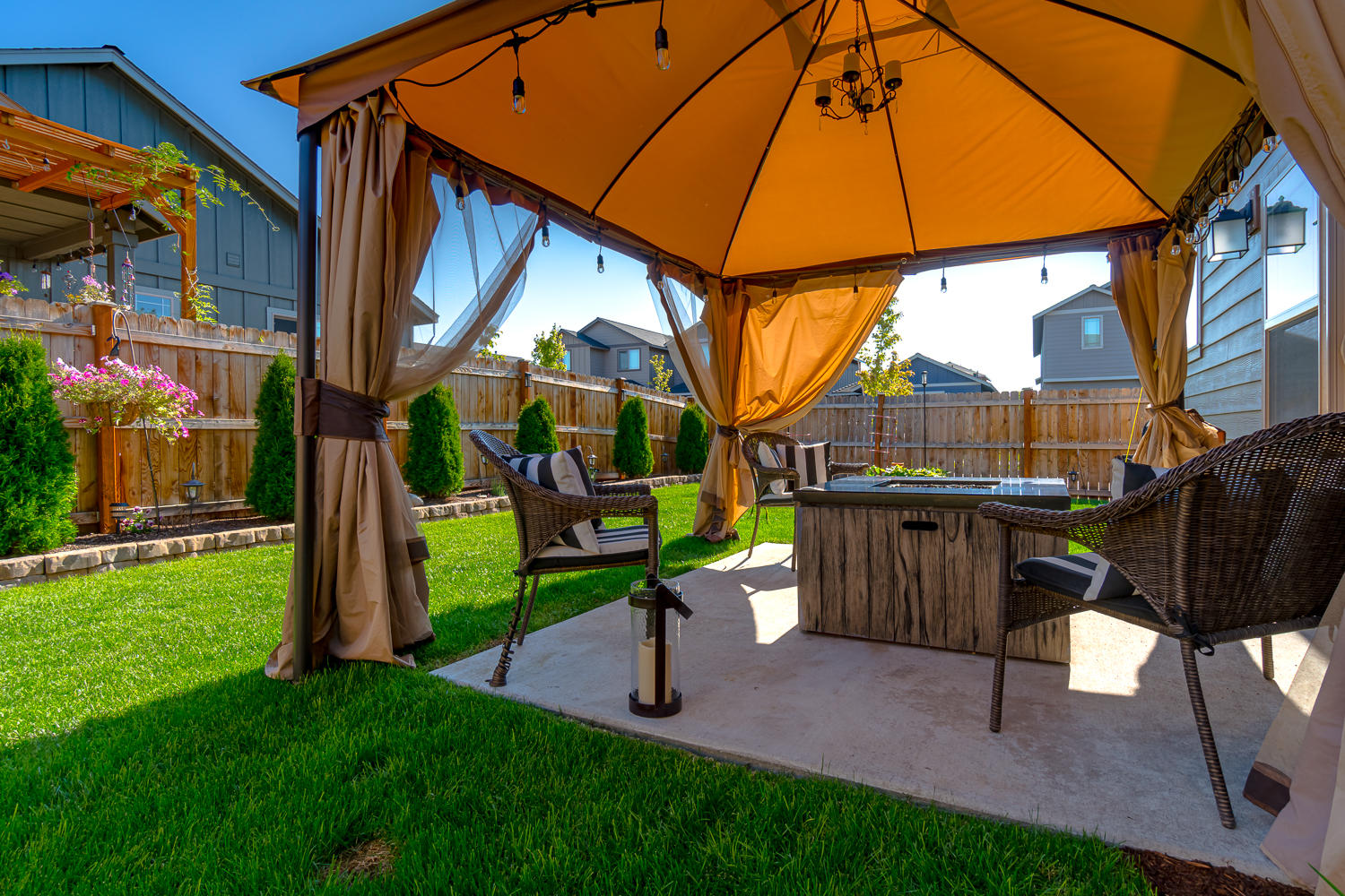 Fieldstone Crossing - Residential