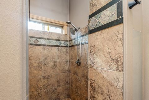 Tiny photo for 15784 Lava Drive, La Pine, OR 97739 (MLS # 220216524)