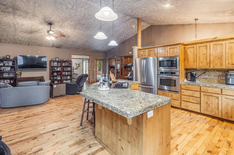 Tiny photo for 15784 Lava Drive, La Pine, OR 97739 (MLS # 220216524)