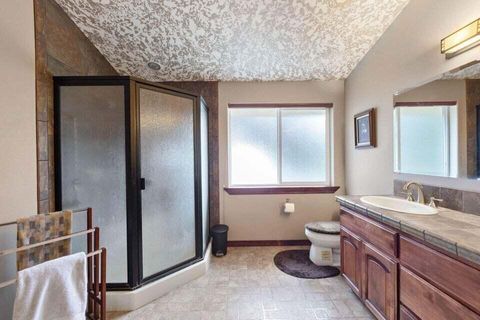 Tiny photo for 50450 Highway 31, La Pine, OR 97739 (MLS # 220180966)