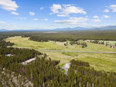 Tiny photo for 50450 Highway 31, La Pine, OR 97739 (MLS # 220180966)