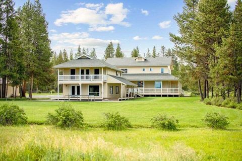 Tiny photo for 50450 Highway 31, La Pine, OR 97739 (MLS # 220180966)