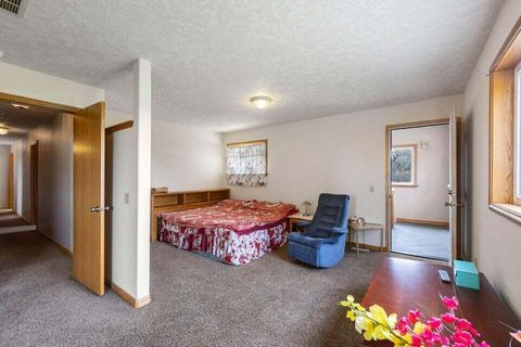 Tiny photo for 50450 Highway 31, La Pine, OR 97739 (MLS # 220180966)