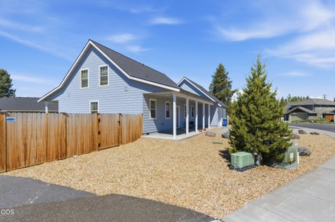 Tiny photo for 51379 Apache Tears CT, La Pine, OR 97739 (MLS # 220222820)