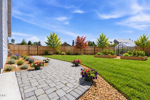Tiny photo for 51379 Apache Tears CT, La Pine, OR 97739 (MLS # 220222820)