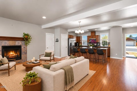 Tiny photo for 51379 Apache Tears CT, La Pine, OR 97739 (MLS # 220222820)