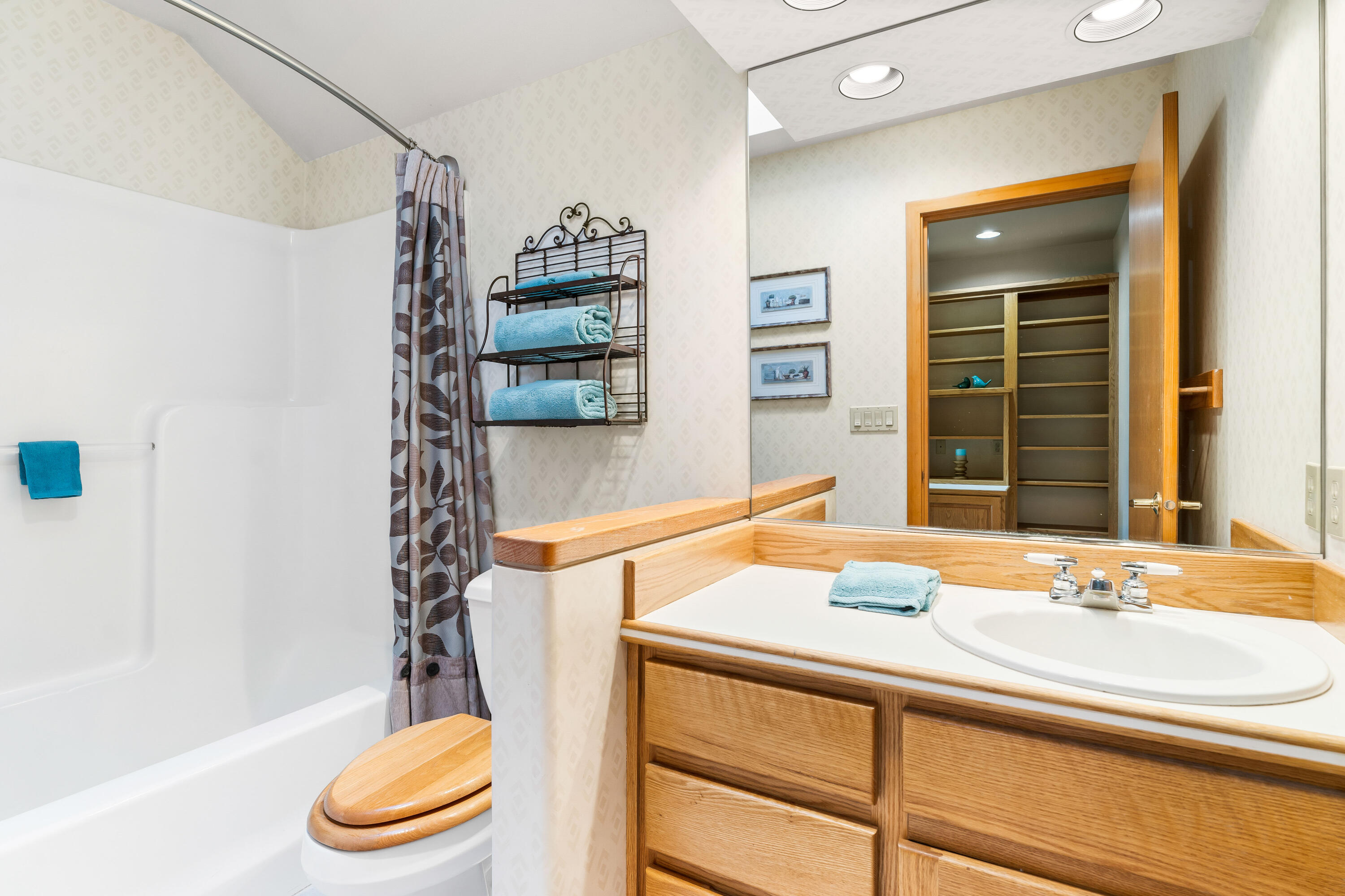 Fairway Crest Village - Residential