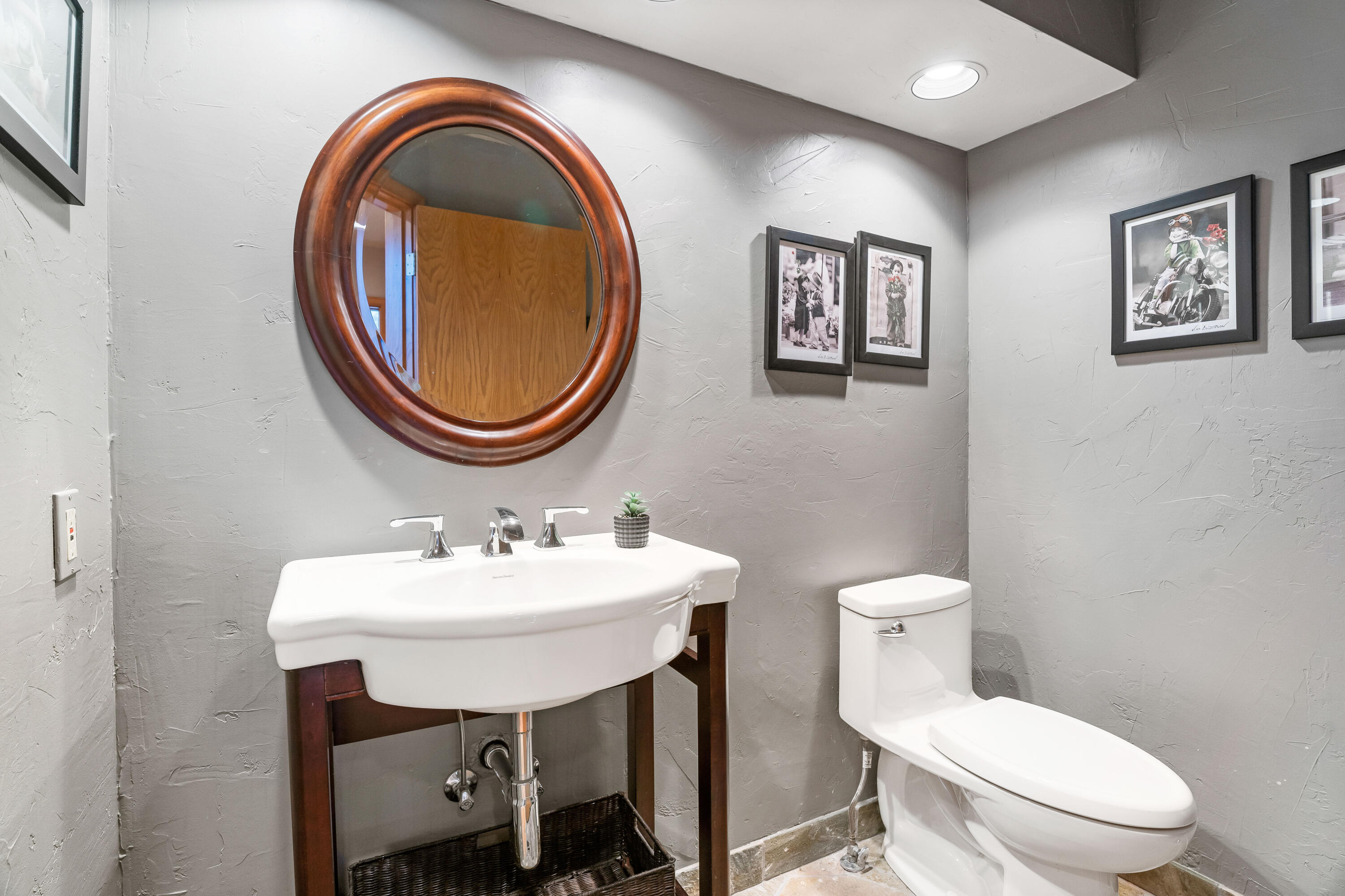 Fairway Crest Village - Residential