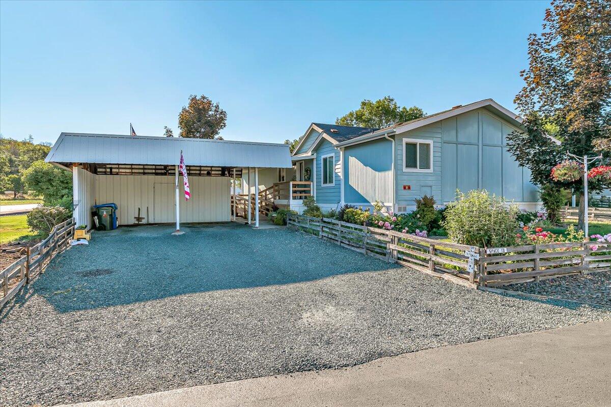 6901 Old Stage Rd 13