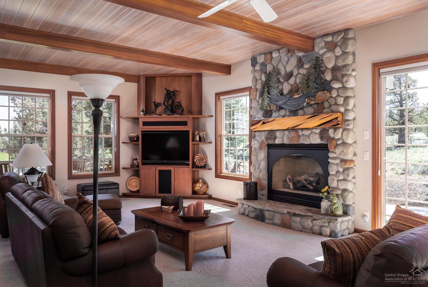 Eagle Crest - Residential