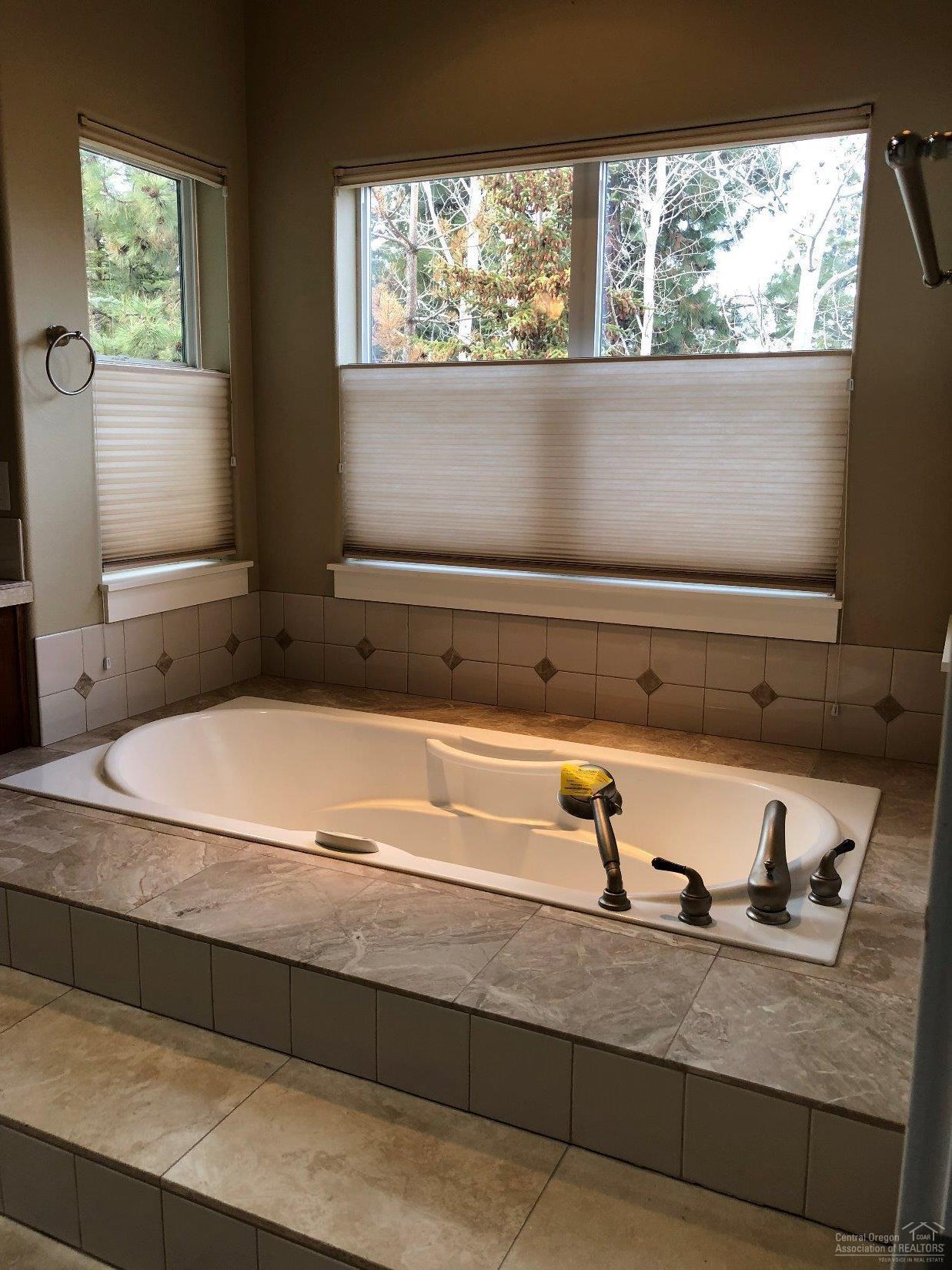 Awbrey Village - Residential