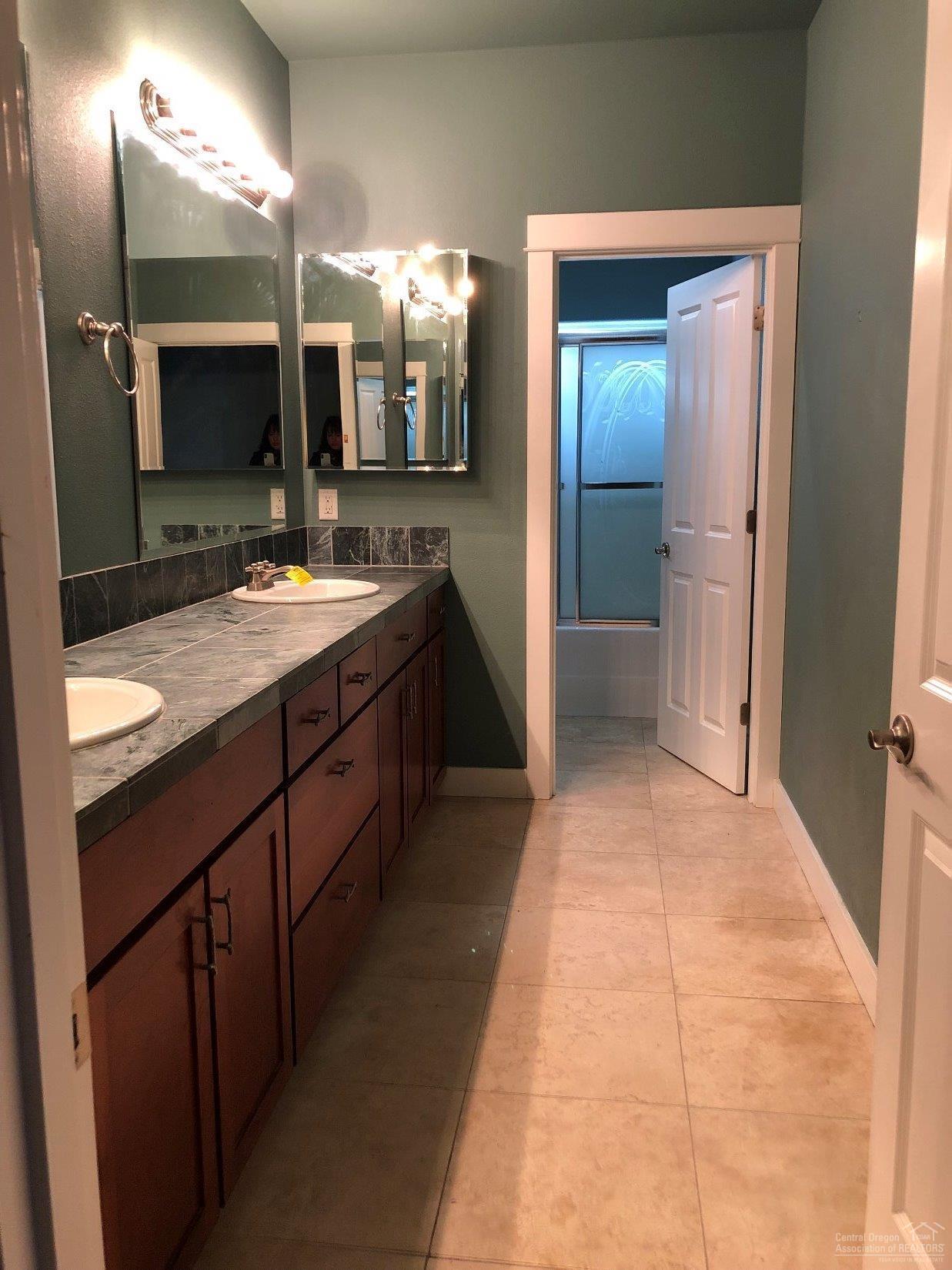 Awbrey Village - Residential