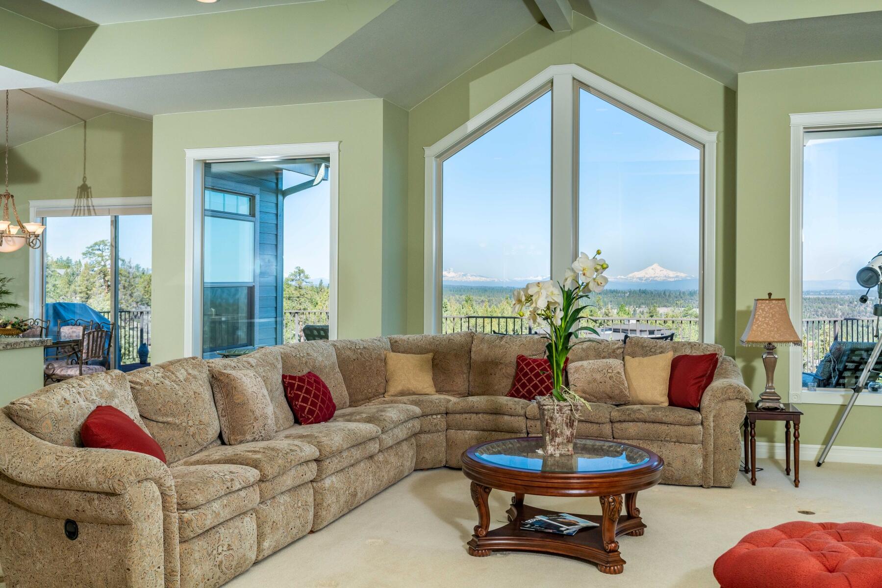 Awbrey Butte - Residential