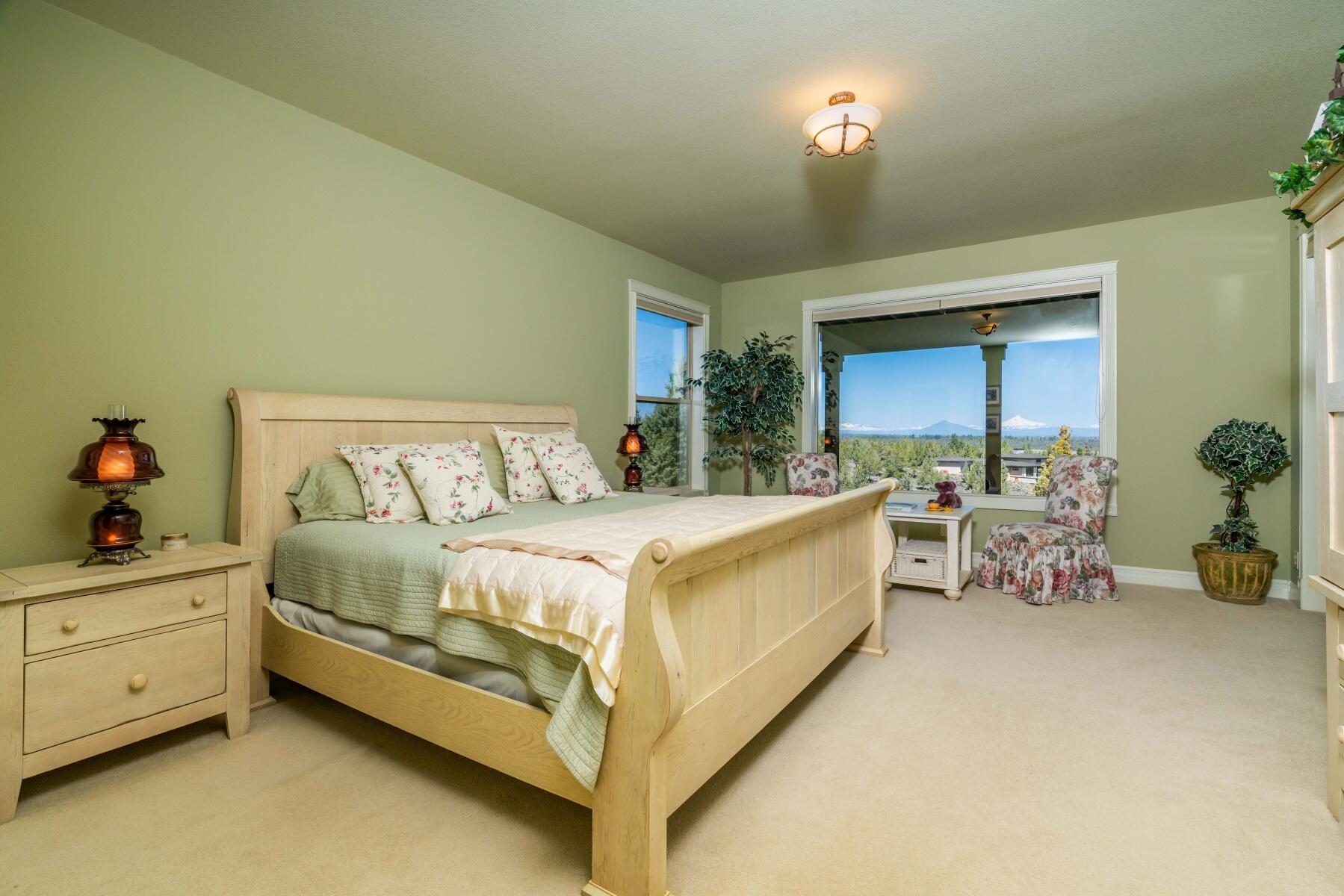 Awbrey Butte - Residential