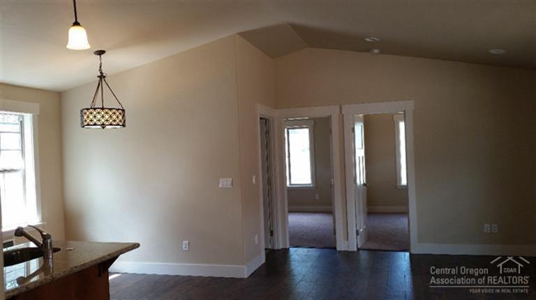 Lavacrest - Residential