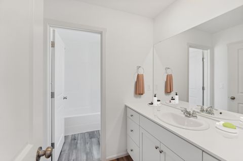 Tiny photo for 51730 Jubilee Pine Dr Pne, La Pine, OR 97739 (MLS # 220212426)