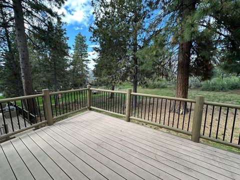 Tiny photo for 4645 Harrier Drive, Klamath Falls, OR 97601 (MLS # 220213053)
