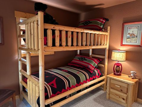 Tiny photo for 4645 Harrier Drive, Klamath Falls, OR 97601 (MLS # 220213053)