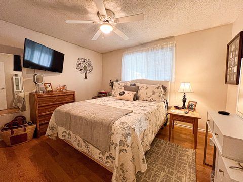 Tiny photo for 1225 B Street, Fossil, OR 97830 (MLS # 220212087)