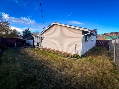 Tiny photo for 1225 B Street, Fossil, OR 97830 (MLS # 220212087)