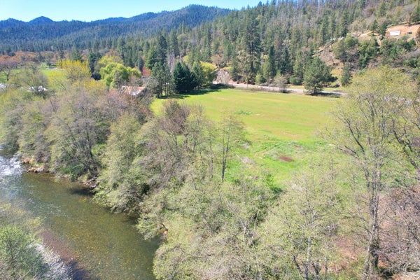 7277 UPPER APPLEGATE RD, JACKSONVILLE, OR 97530 - Image d7f535e94aaaad9fa50ebff30f45b4f8/4131091755