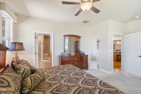 Tiny photo for 6967 SW Quarry Avenue, Redmond, OR 97756 (MLS # 220223184)