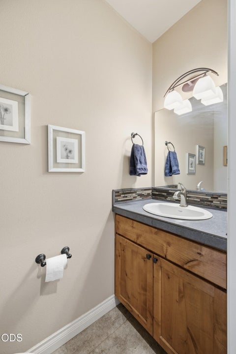 Tiny photo for 6967 SW Quarry Avenue, Redmond, OR 97756 (MLS # 220223184)