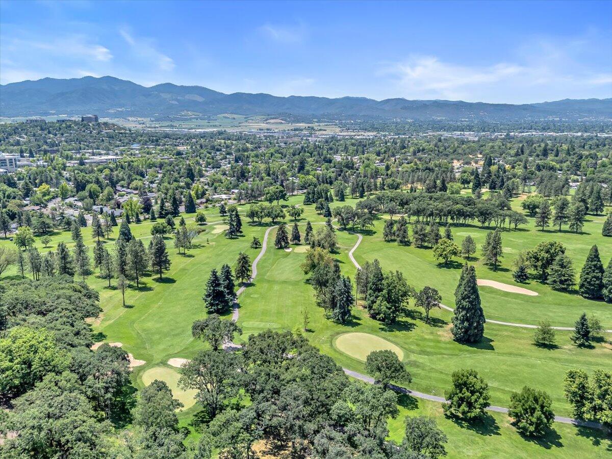 Rogue Valley Estates Subdivision - Residential