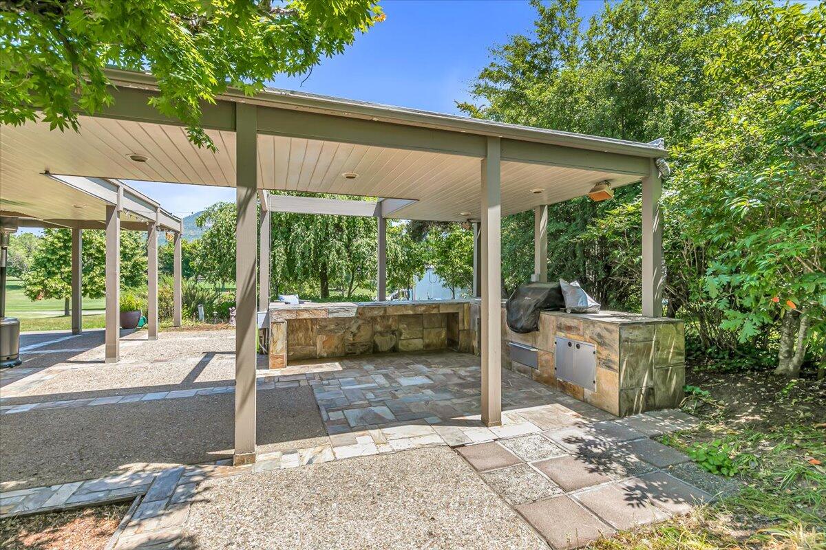 Rogue Valley Estates Subdivision - Residential