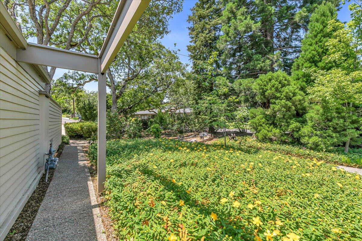 Rogue Valley Estates Subdivision - Residential