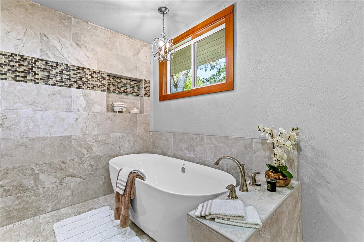 Rogue Valley Estates Subdivision - Residential