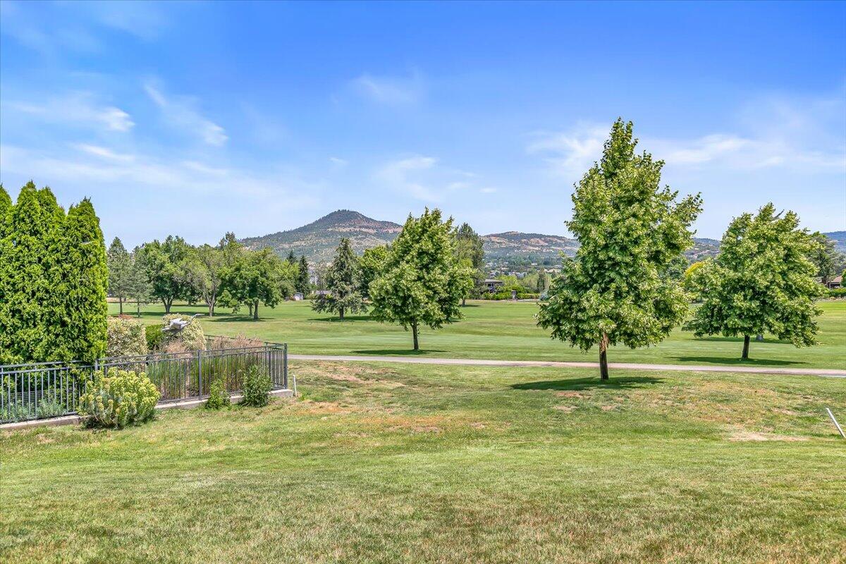 Rogue Valley Estates Subdivision - Residential