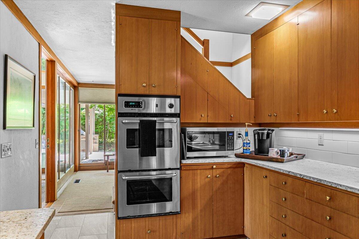 Rogue Valley Estates Subdivision - Residential