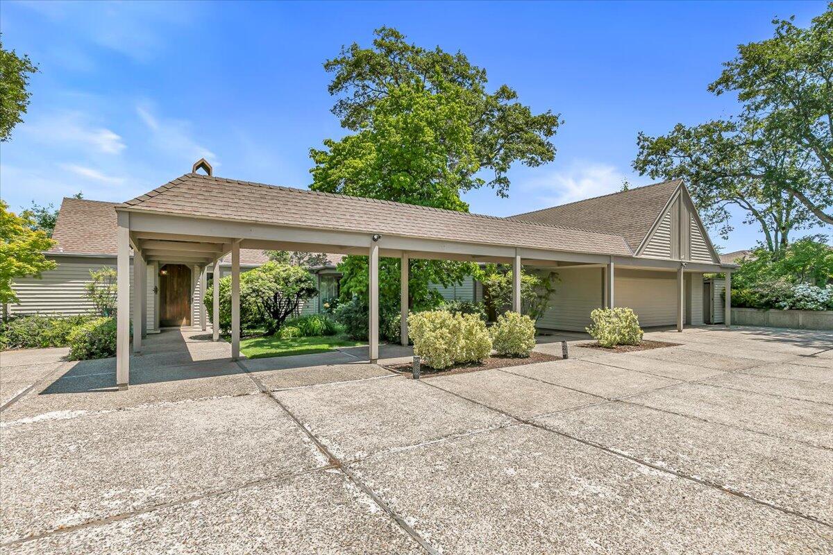 Rogue Valley Estates Subdivision - Residential