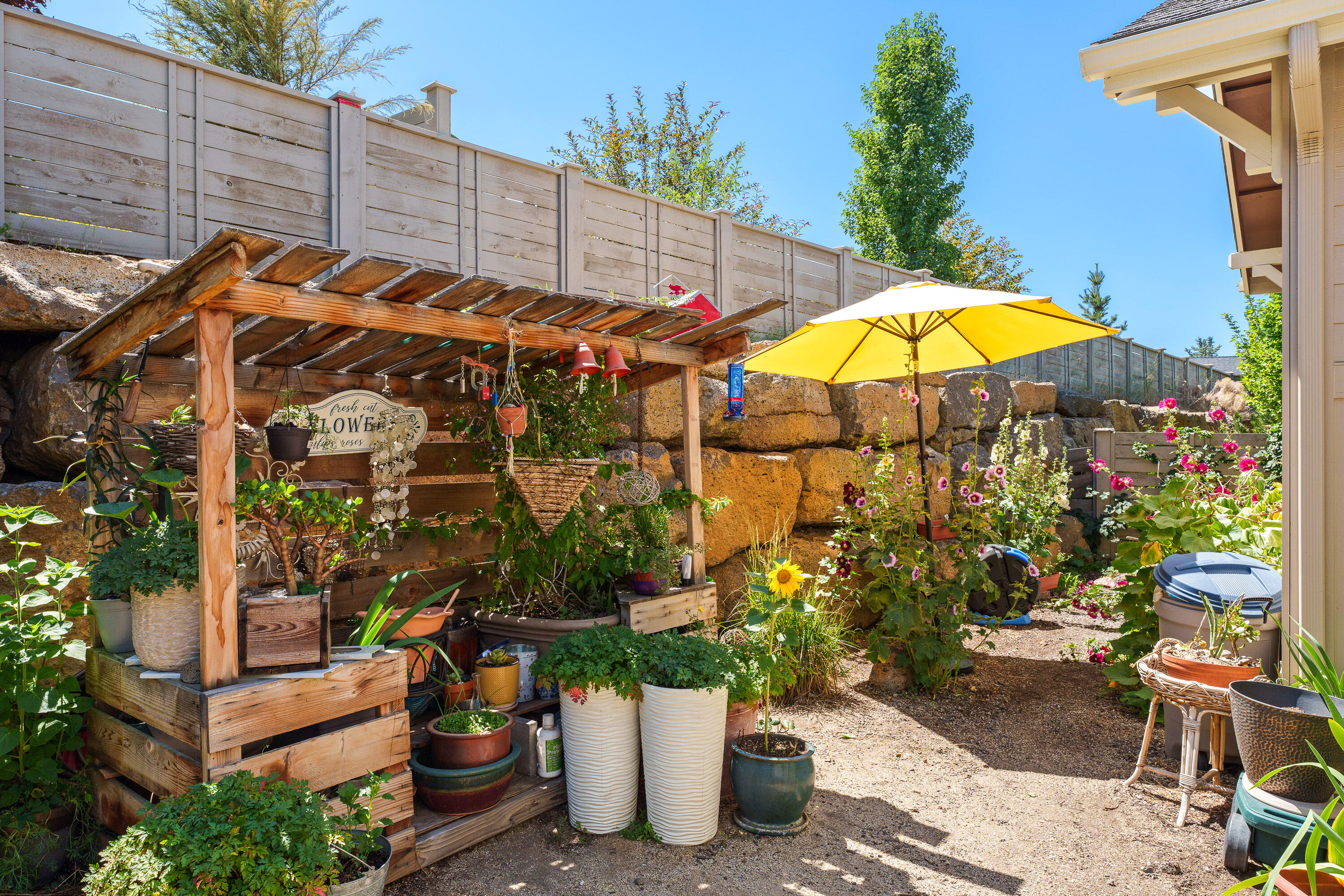 Hidden Hills - Residential