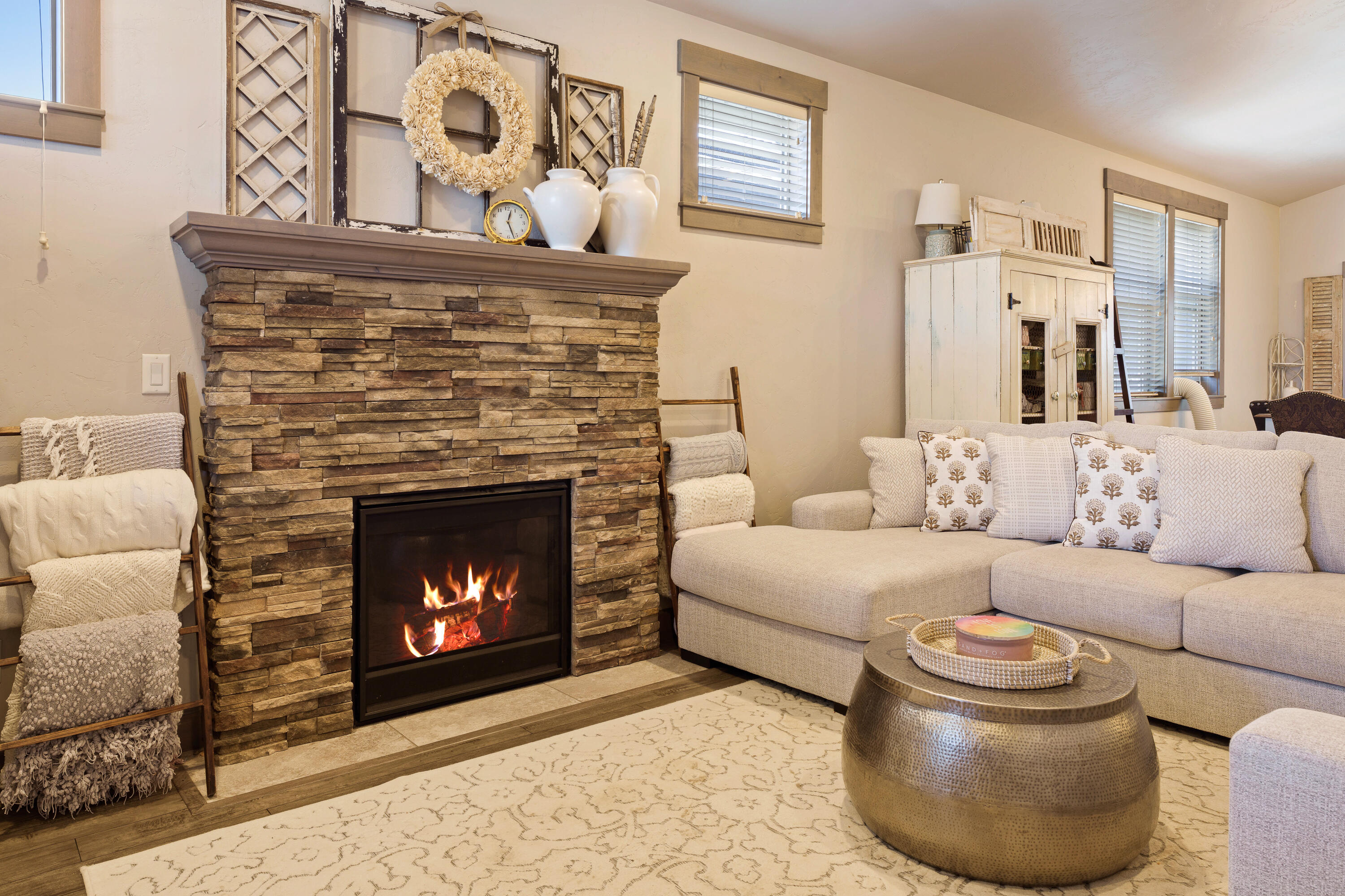 Hidden Hills - Residential