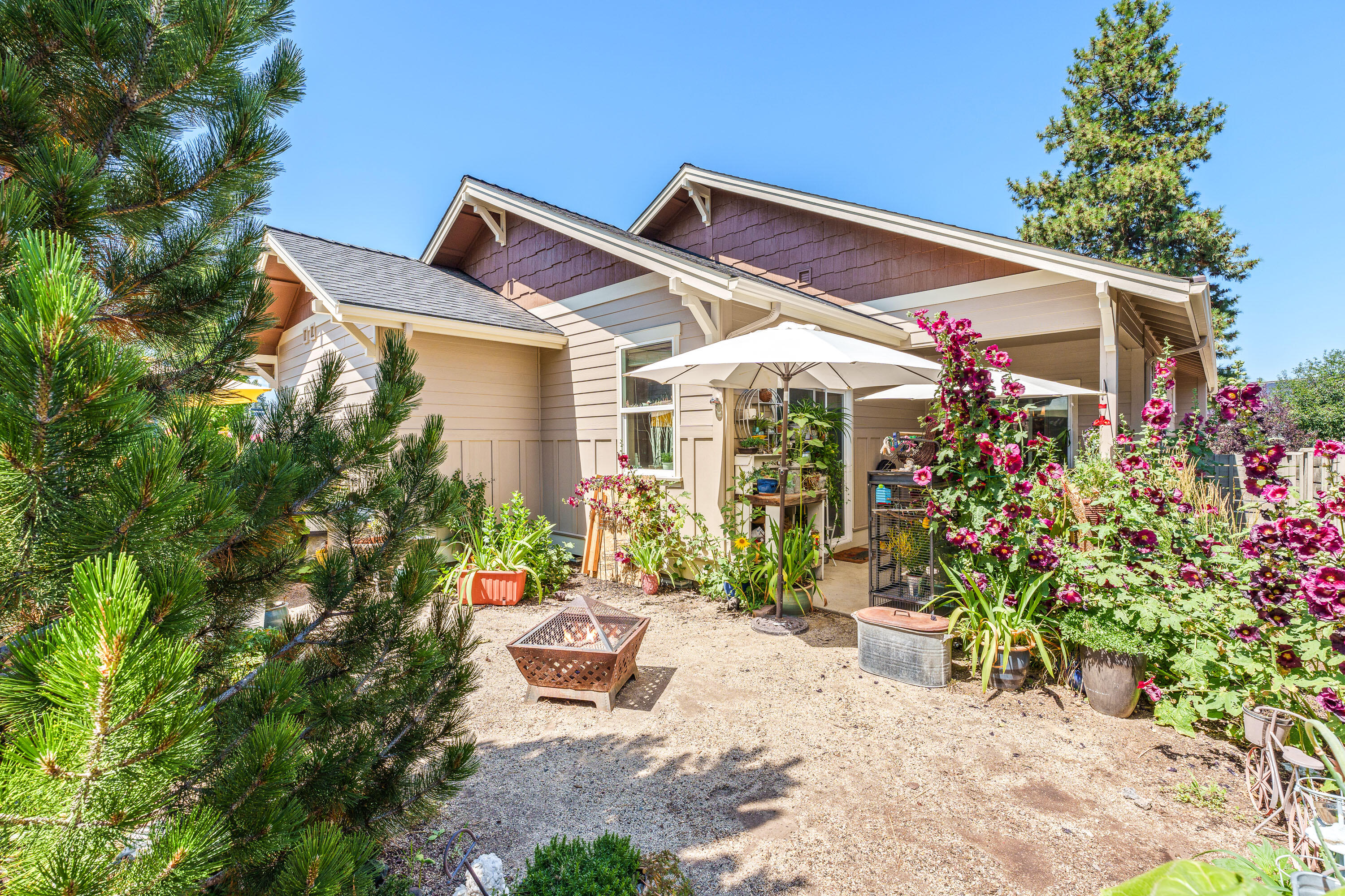 Hidden Hills - Residential