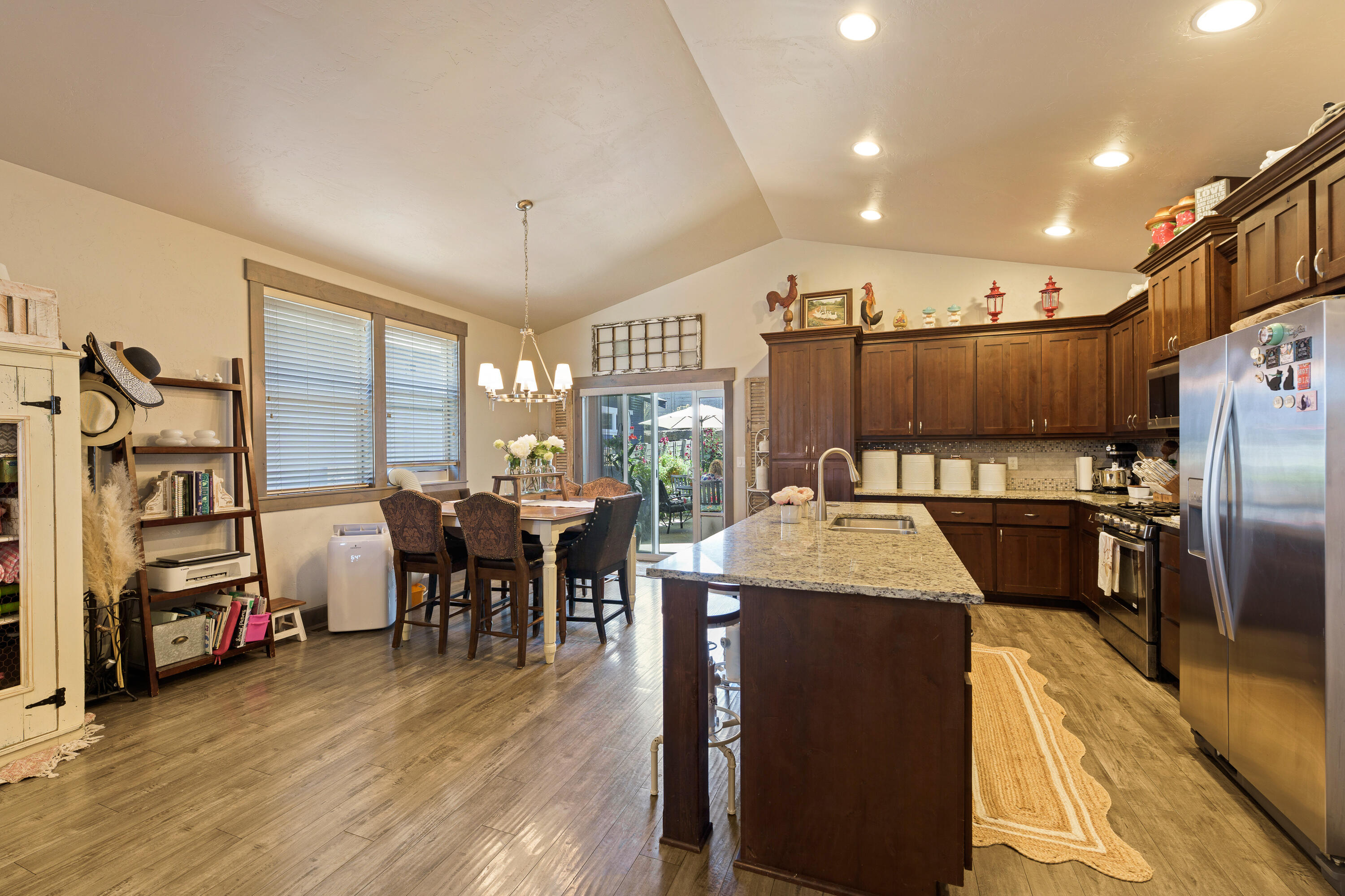 Hidden Hills - Residential