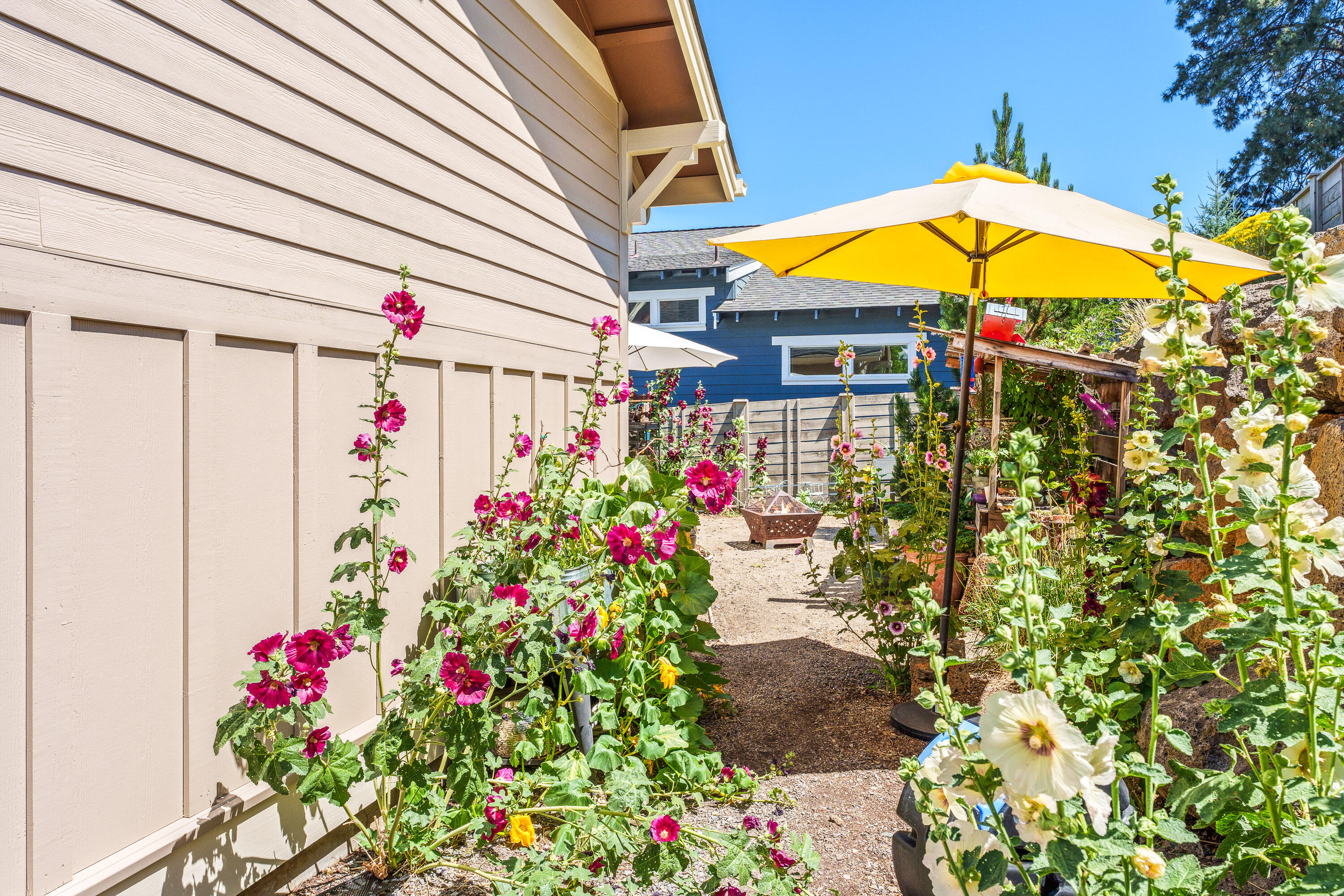 Hidden Hills - Residential