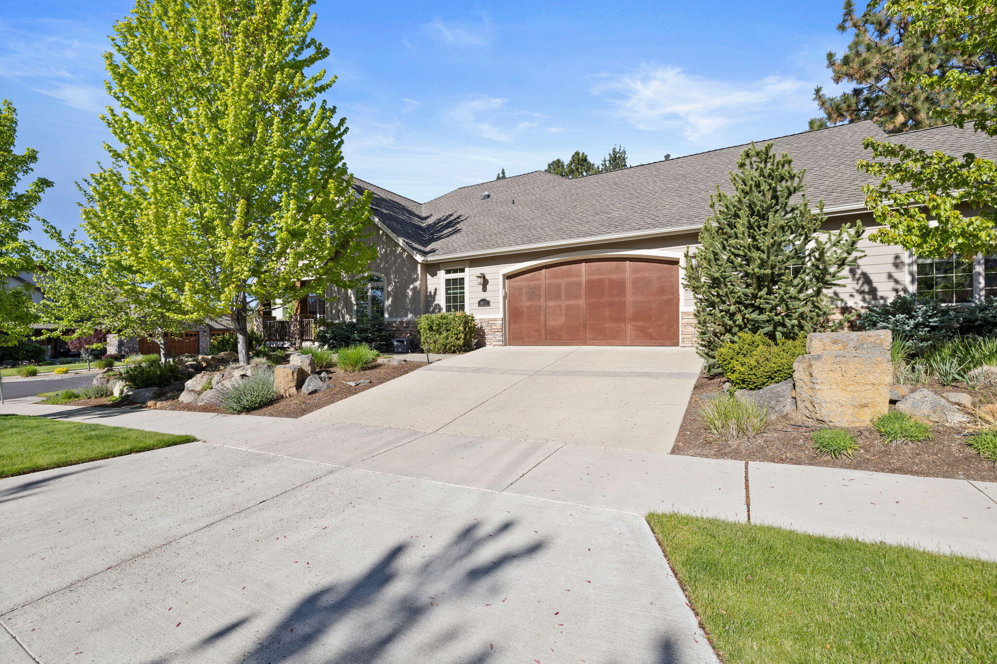 60625 Kiger Gorge Way