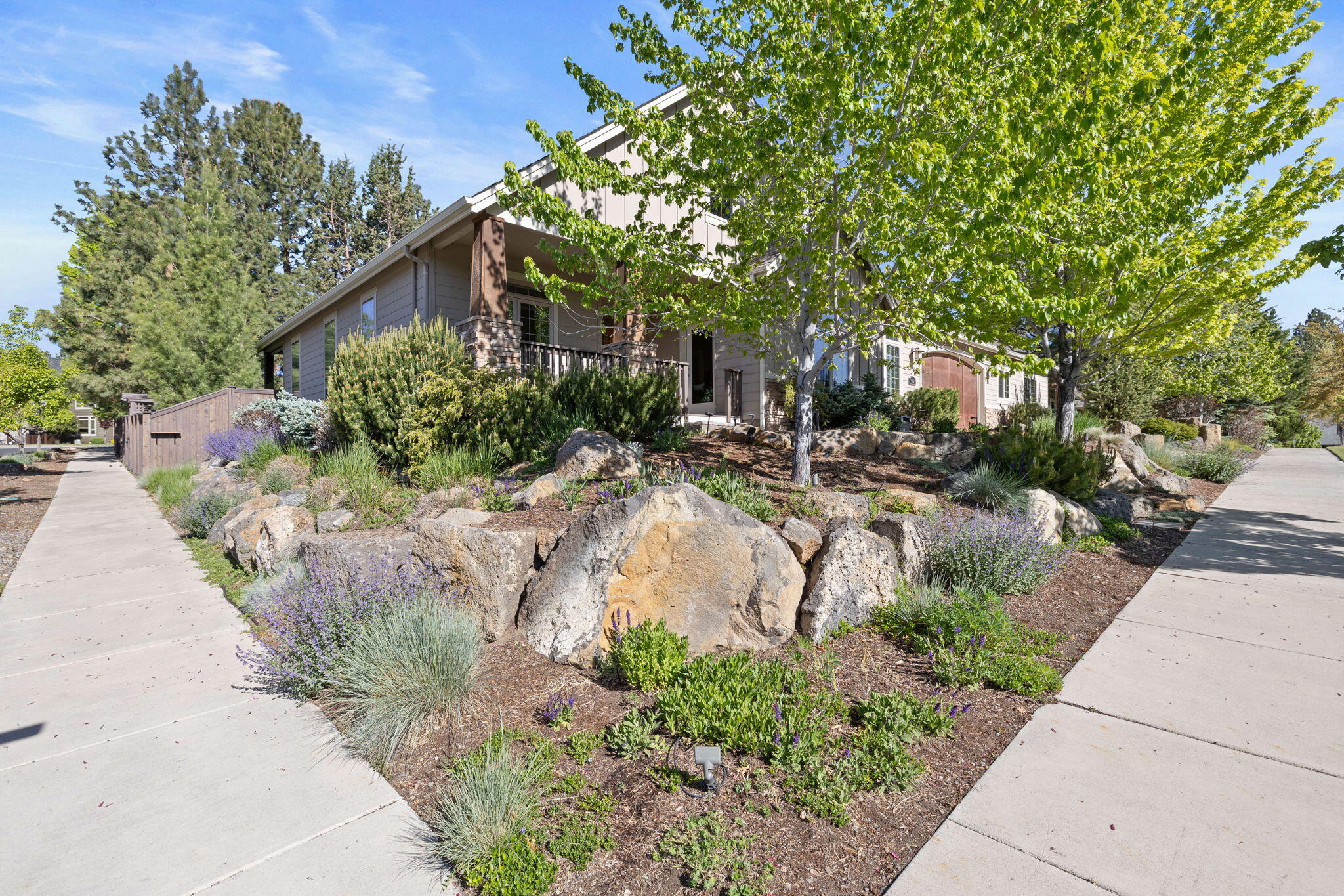 60625 Kiger Gorge Way