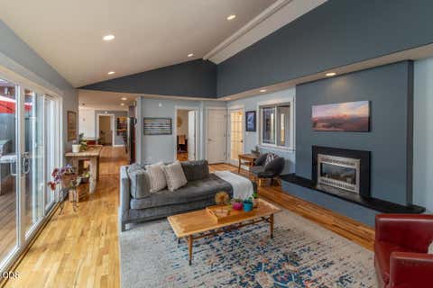 Tiny photo for 1473 NW Quincy Avenue, Bend, OR 97703 (MLS # 220223928)