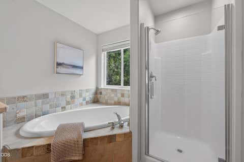 Tiny photo for 19509 Meadowbrook Drive, Bend, OR 97702 (MLS # 220224252)