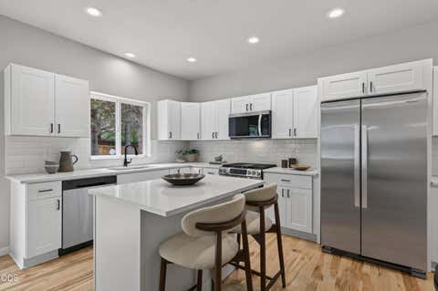 Tiny photo for 19509 Meadowbrook Drive, Bend, OR 97702 (MLS # 220224252)