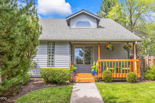 902 NW OGDEN AVE, BEND, OR 97703 - Image d83efba9477e42dee20343d0dafa8b45/1077062018