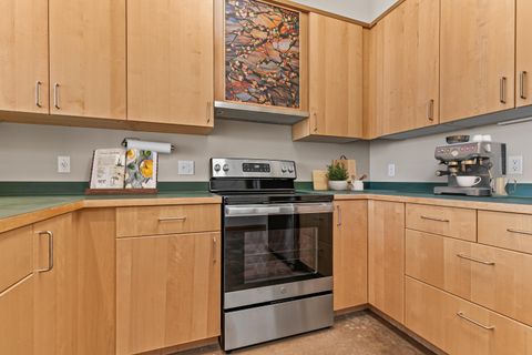 Tiny photo for 2205 Ashland Street #210, Ashland, OR 97520 (MLS # 220215889)