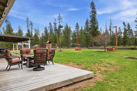 Tiny photo for 15965 Parkway Drive, La Pine, OR 97739 (MLS # 220221135)